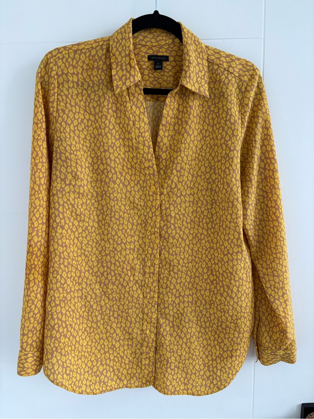 Ann Taylor Chic Yellow & Tan Leopard Printed Button-Down Shirt